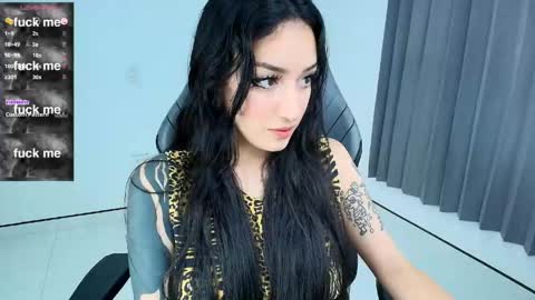 Snapshot of sasha_baby69 chatting on May 20, 11:11 pm yesica online show from May 20, 11:11 pm