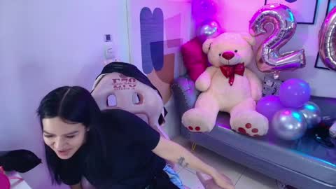 Sasha online show from April 17, 3:20 am