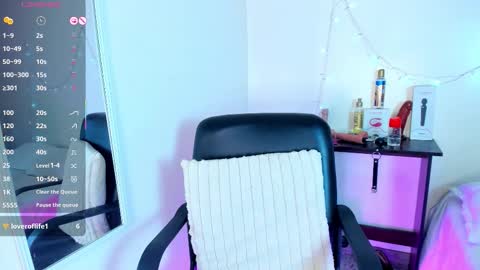 Snapshot of sasha_brattz chatting on February 26, 5:28 am Sasha Brattz online show from February 26, 5:28 am