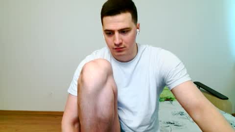 sasha_calvin online show from April 8, 9:31 am
