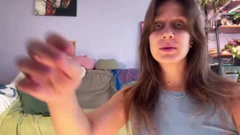 Snapshot of sasha_moormeoow chatting on April 19, 6:24 am Alexandra Sasha in short online show from April 19, 6:24 am