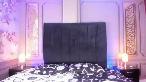 Snapshot of sasha_rose___ chatting on May 7, 11:37 am sasha online show from May 7, 11:37 am