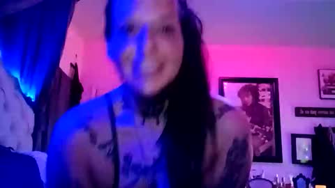 Snapshot of sashabox26 chatting on June 8, 4:02 am sashabox26 online show from June 8, 4:02 am