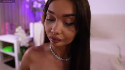 sashafererra online show from June 27, 6:46 pm