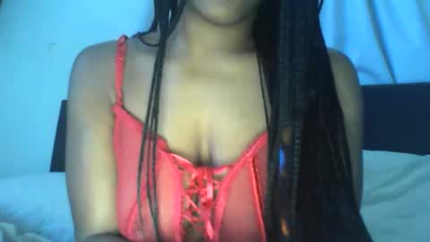 Snapshot of sashaforeever chatting on January 11, 4:01 pm SASHAFOREEVER online show from January 11, 4:01 pm