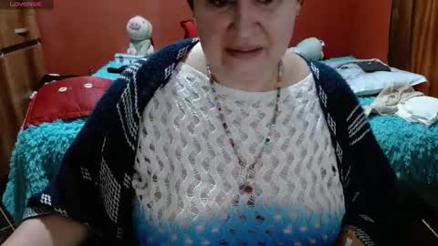 S A S H A R O S E online show from February 21, 1:45 pm