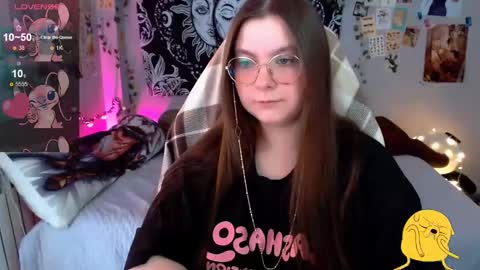 Snapshot of sashasoyyyy chatting on February 14, 3:54 am Sashasoy online show from February 14, 3:54 am