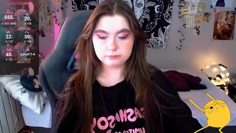 Snapshot of sashasoyyyy chatting on February 25, 5:52 am Sashasoy online show from February 25, 5:52 am