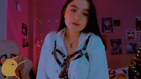 Snapshot of sashasoyyyy chatting on March 4, 6:04 am Sashasoy online show from March 4, 6:04 am