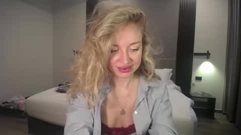 Sasha online show from March 14, 5:35 am