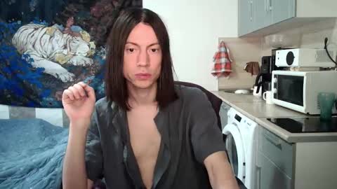 Snapshot of sashaxxxbellucci chatting on October 9, 9:51 am Sasha online show from October 9, 9:51 am