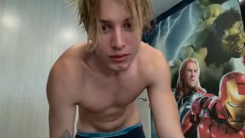 Sasha --  online show from June 18, 4:24 am