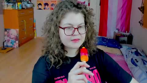 .Alexandra online show from April 16, 12:50 pm