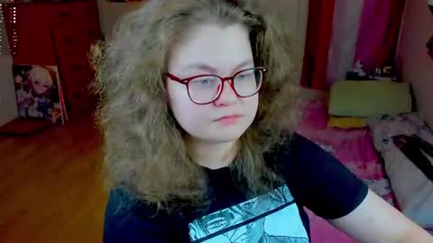 Snapshot of sashy_way chatting on June 27, 10:04 pm .Alexandra online show from June 27, 10:04 pm
