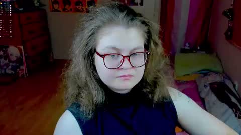 Snapshot of sashy_way chatting on July 7, 10:25 pm .Alexandra online show from July 7, 10:25 pm