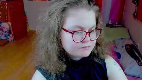 Snapshot of sashy_way chatting on July 8, 4:44 pm .Alexandra online show from July 8, 4:44 pm