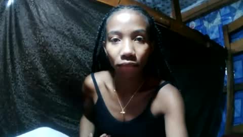 Snapshot of sasivia08 chatting on June 16, 7:33 am sasivia08 online show from June 16, 7:33 am