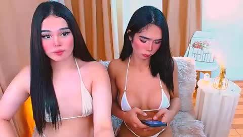 Snapshot of sassa_lilly chatting on February 13, 3:03 pm sassa_lilly online show from February 13, 3:03 pm