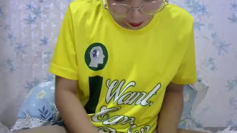 Snapshot of sassy_ann chatting on February 21, 8:05 pm ann online show from February 21, 8:05 pm