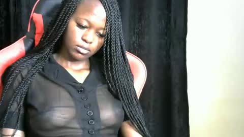 Snapshot of sassy_lyne chatting on April 26, 7:55 pm sassy_lyne online show from April 26, 7:55 pm