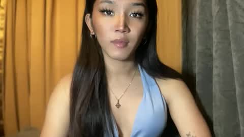 Snapshot of sassy_yourgirlxxxx chatting on January 18, 2:04 am Sassygirl online show from January 18, 2:04 am