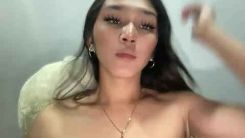 Snapshot of sassy_yourgirlxxxx chatting on February 3, 8:41 am Sassygirl online show from February 3, 8:41 am