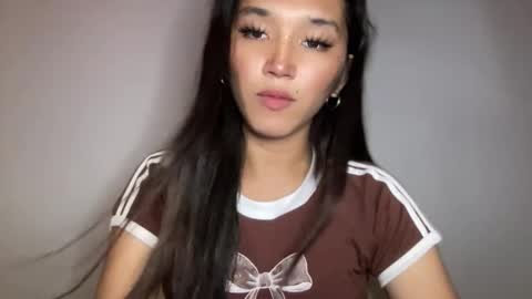 Snapshot of sassy_yourgirlxxxx chatting on February 21, 10:27 am Sassygirl online show from February 21, 10:27 am