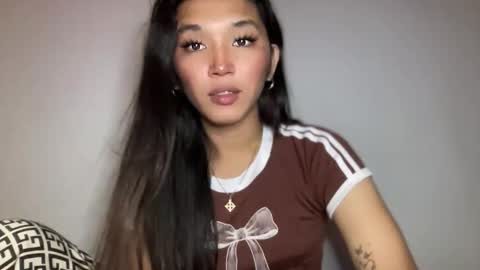 Snapshot of sassy_yourgirlxxxx chatting on February 24, 11:08 am Sassygirl online show from February 24, 11:08 am