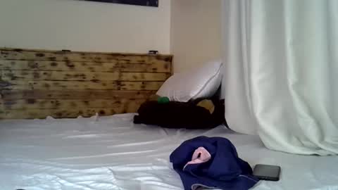 sassy online show from November 1, 10:17 am