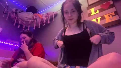 sassyseductive online show from April 27, 3:15 am