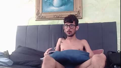 Snapshot of sasuke_bigcock chatting on June 13, 2:26 pm sasuke_bigcock online show from June 13, 2:26 pm