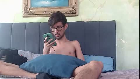 Snapshot of sasuke_bigcock chatting on July 10, 1:36 pm sasuke_bigcock online show from July 10, 1:36 pm