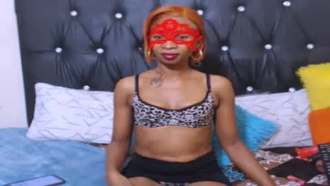 Snapshot of sasyylissaa chatting on April 11, 9:19 pm sasyylissaa online show from April 11, 9:19 pm