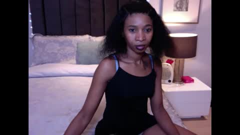 Snapshot of sasyylissaa chatting on May 5, 12:02 pm sasyylissaa online show from May 5, 12:02 pm