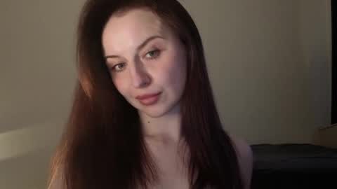 Lori online show from April 5, 5:54 pm