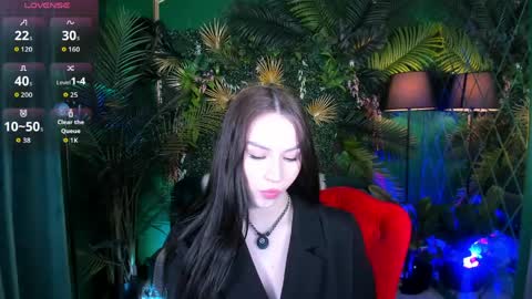   online show from May 10, 2:00 pm