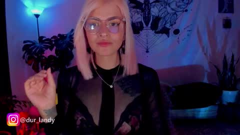 Snapshot of satomimori chatting on November 16, 2:50 am im Jessi Independet Model online show from November 16, 2:50 am