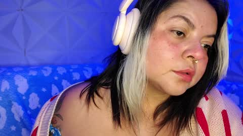 Snapshot of satyn_doll chatting on December 5, 12:41 am Gina George online show from December 5, 12:41 am