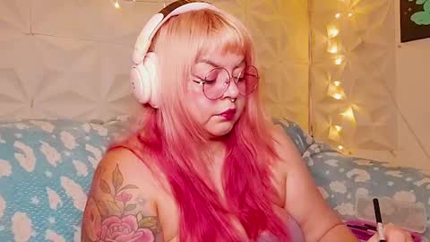 Gina George online show from June 30, 1:06 am