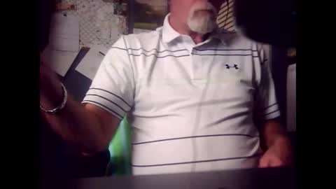 Snapshot of satyr64 chatting on April 20, 2:20 pm satyr64 online show from April 20, 2:20 pm