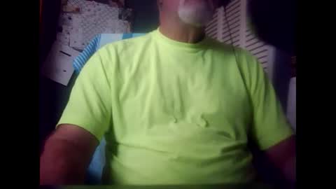Snapshot of satyr64 chatting on May 22, 5:40 pm satyr64 online show from May 22, 5:40 pm