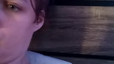 SnowBunny online show from December 14, 2:53 pm