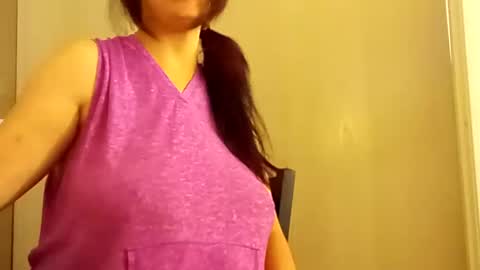 SnowBunny online show from February 26, 8:04 am