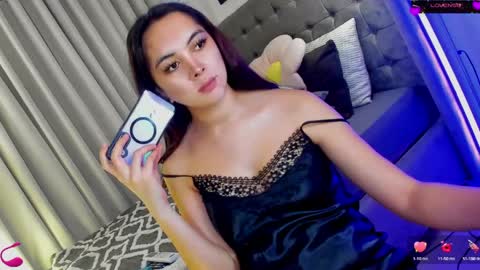 Snapshot of saucybrattgirlx chatting on May 23, 9:02 am Tanyeah Bratt online show from May 23, 9:02 am