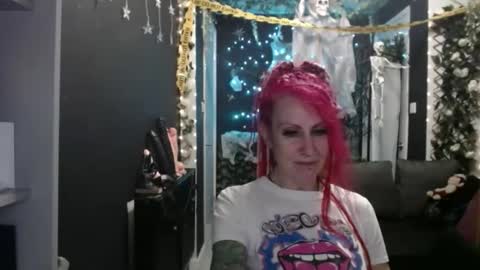 SaucySky online show from October 21, 9:26 pm