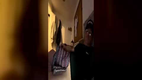 Sausagesandwitch23 online show from June 13, 9:57 pm