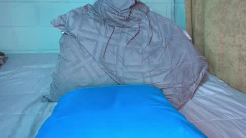 SAVAGEBOY julian online show from March 19, 9:35 am