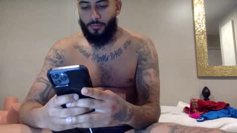 savagebullxxx online show from February 8, 3:10 am