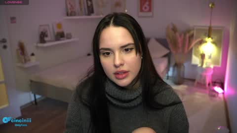 Snapshot of savvage_play chatting on January 29, 7:22 pm Naomi online show from January 29, 7:22 pm