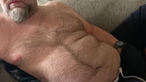 Snapshot of saxbobear chatting on February 20, 2:28 pm SaxBoBear online show from February 20, 2:28 pm